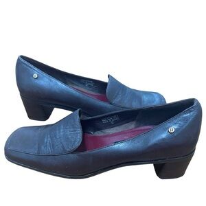 Etienne Aigner Brown Leather Block Heel Loafers – Size 8.5